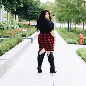 Torrid High knee boots